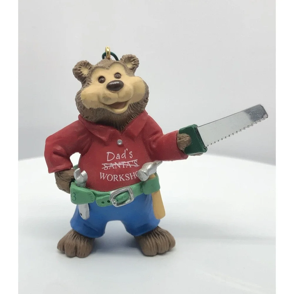 Vtg Hallmark 1993 Keepsake Dad Bear Dad's Santa Workshop‎ Christmas Ornament